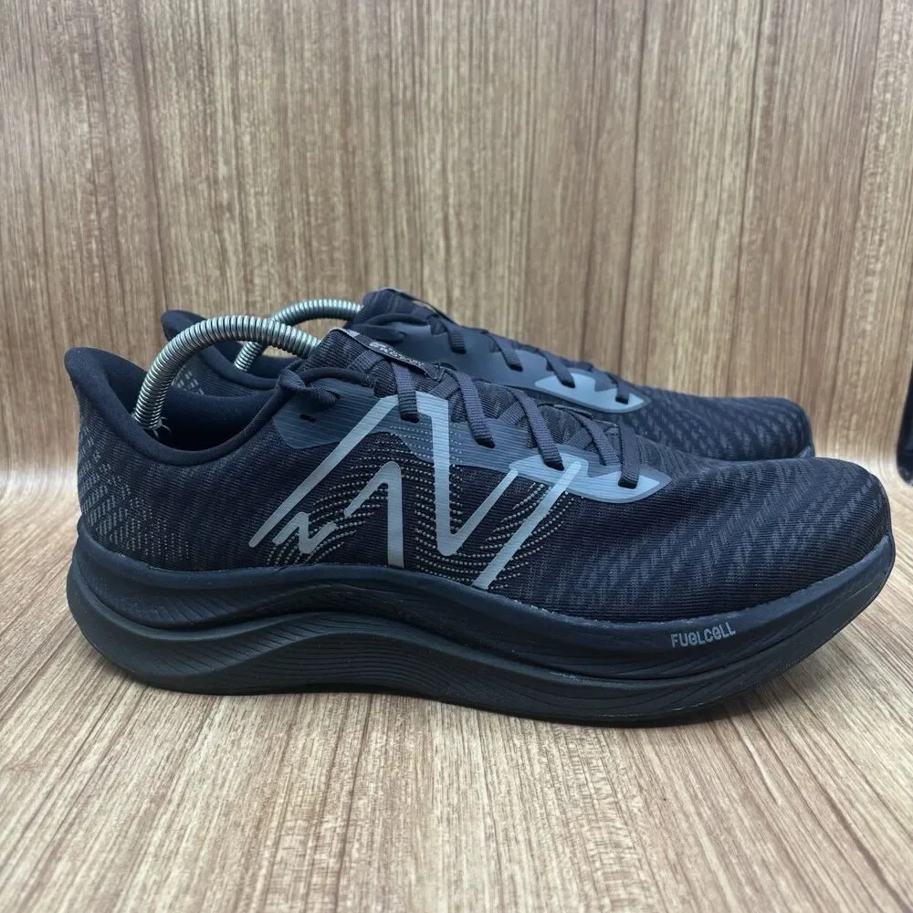 New Balance FuelCell Propel v4 Running Shoe Men's Size 12 D MFCPRCZ4 Sneakers